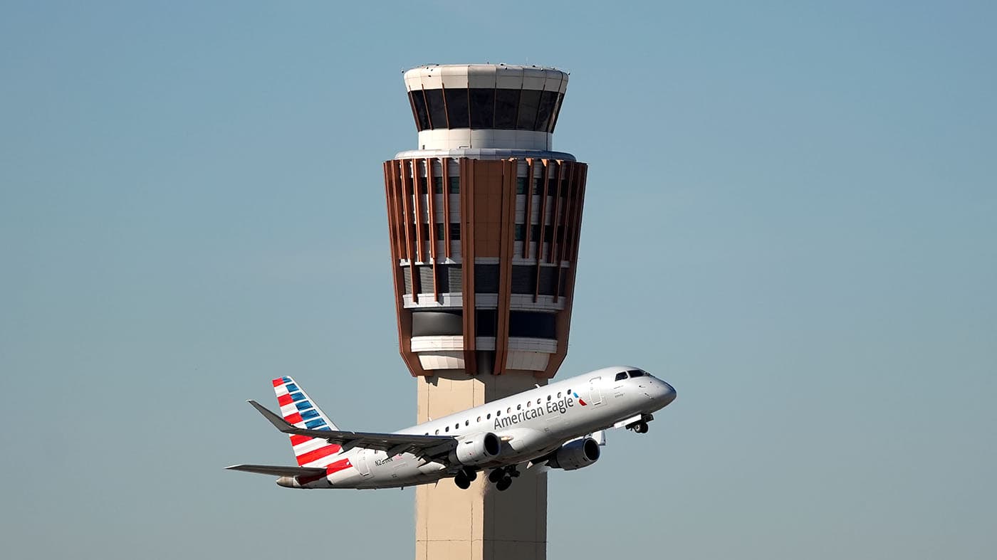 Senate approves legislation targeted at pilot, air traffic control mental health guidance
