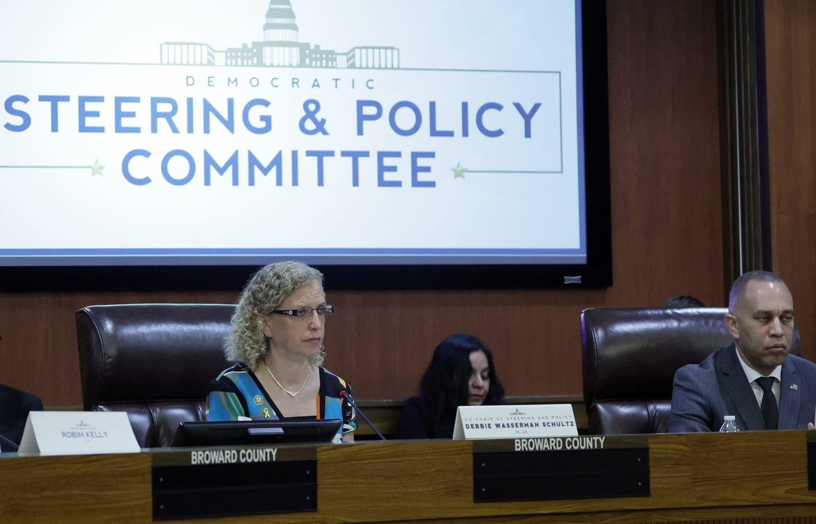 Some Democrats still uneasy about Wasserman Schultz