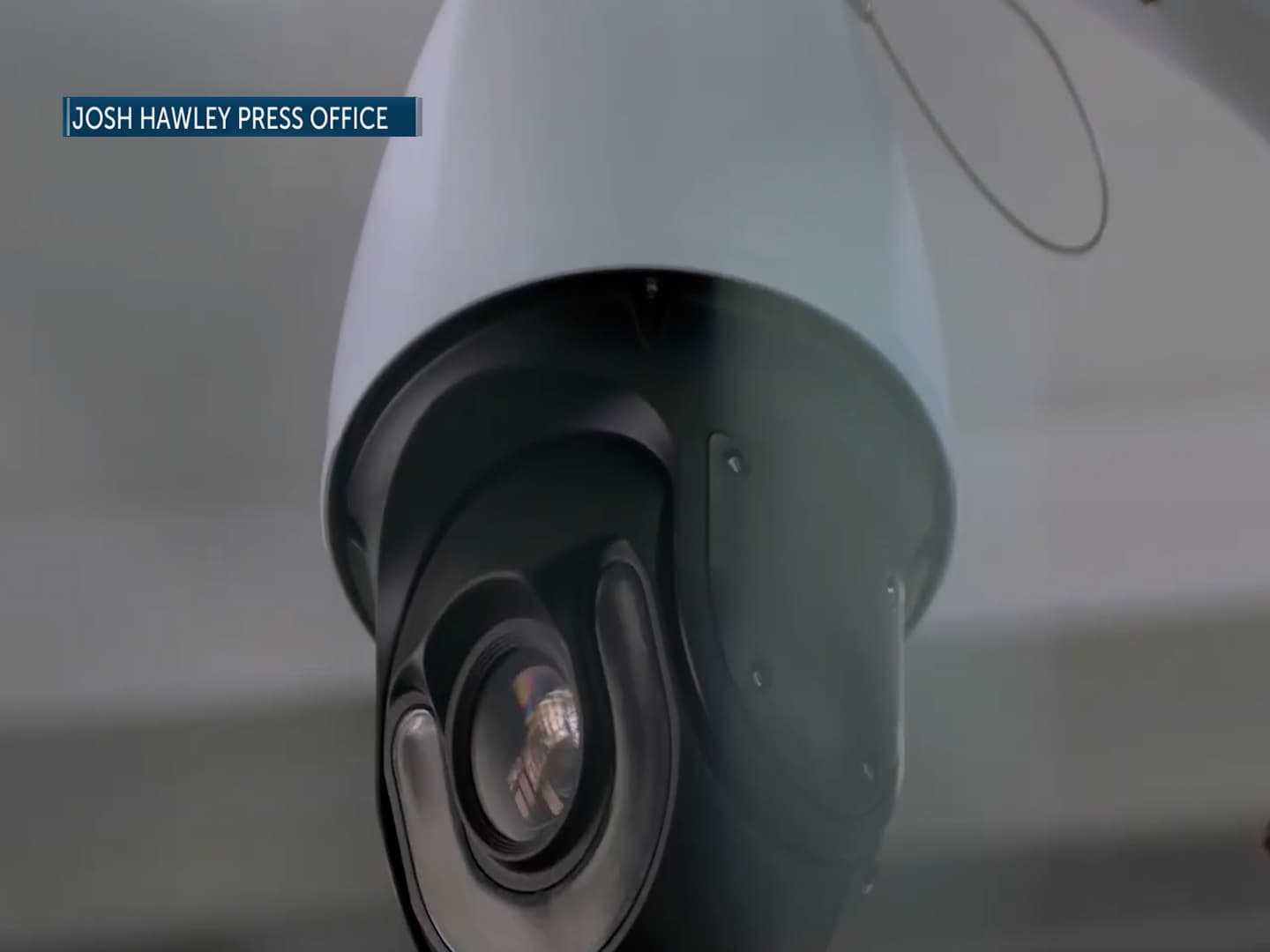 U.S. Senator Josh Hawley to introduce Stop Flock Abuse Act regulating AI surveillance cameras