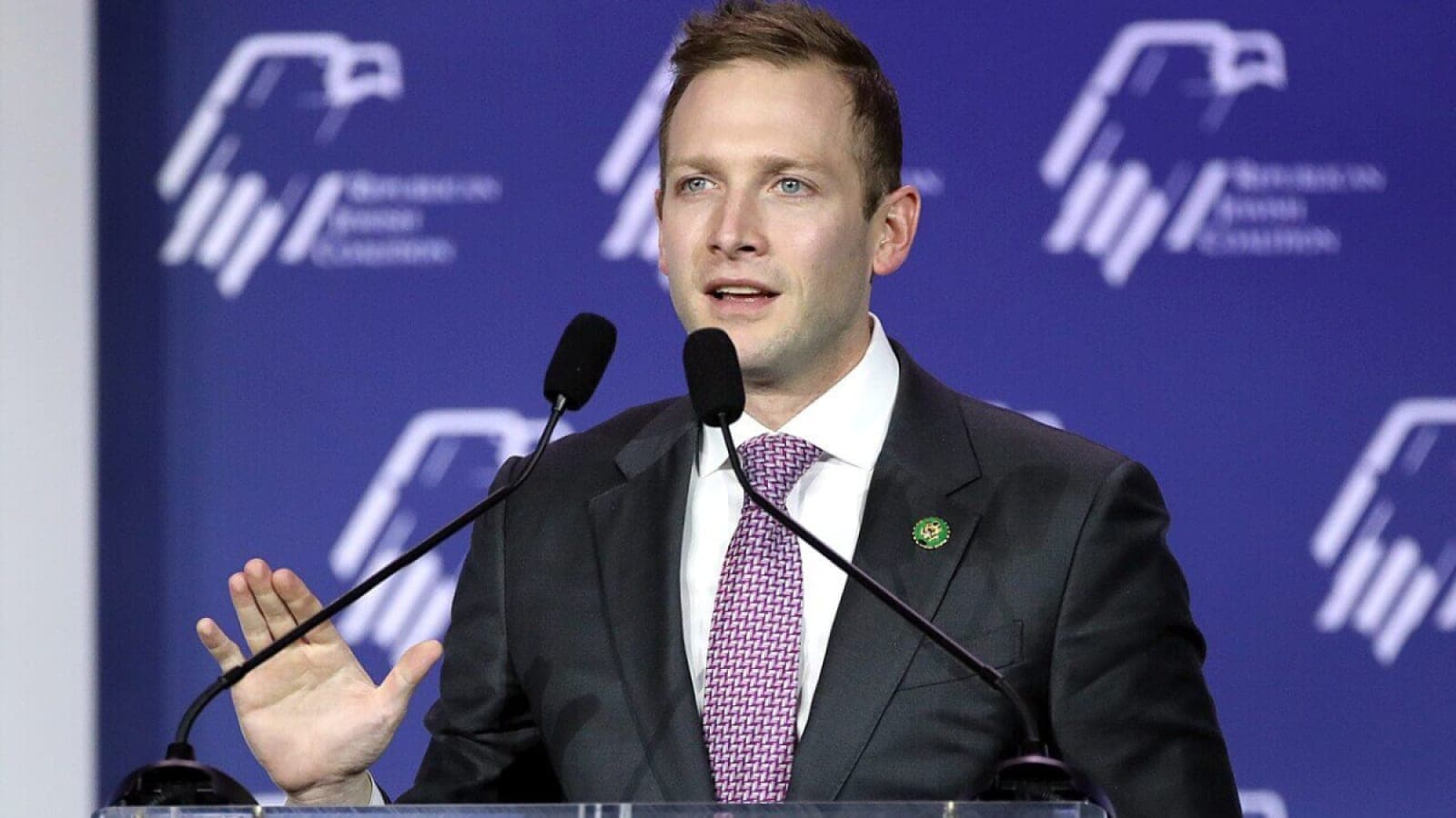 Republicans Turn on Max Miller, Demand He Quit as Political Crisis Deepens