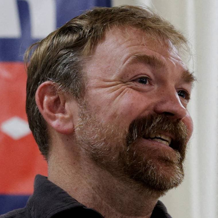 Bernie Sanders urges Graham Platner to quit Maine Senate race
