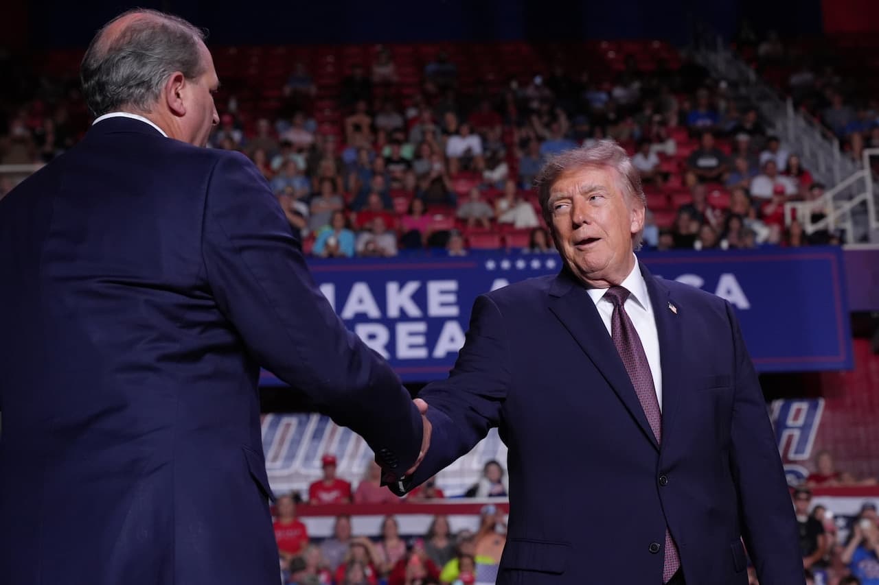Trump rallies Alabama for Republican in heated race for Congress: 'Vote like I'm on the ballot'