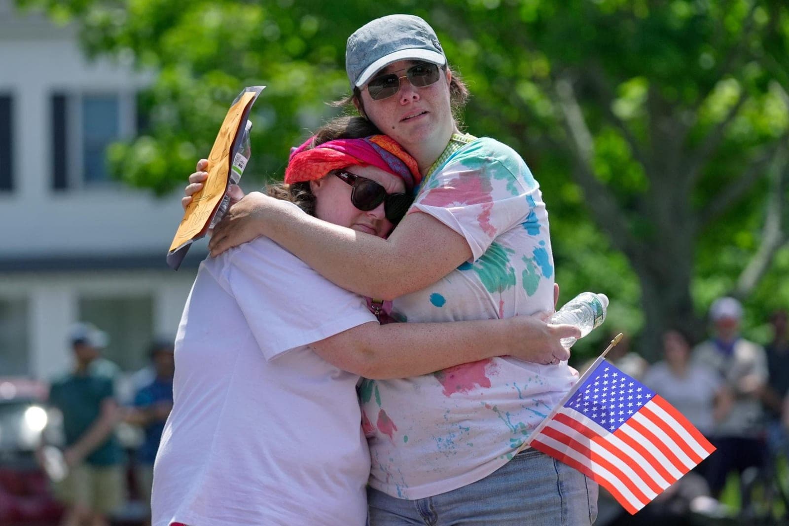 Federal immigration officer fatally shoots man in Maine