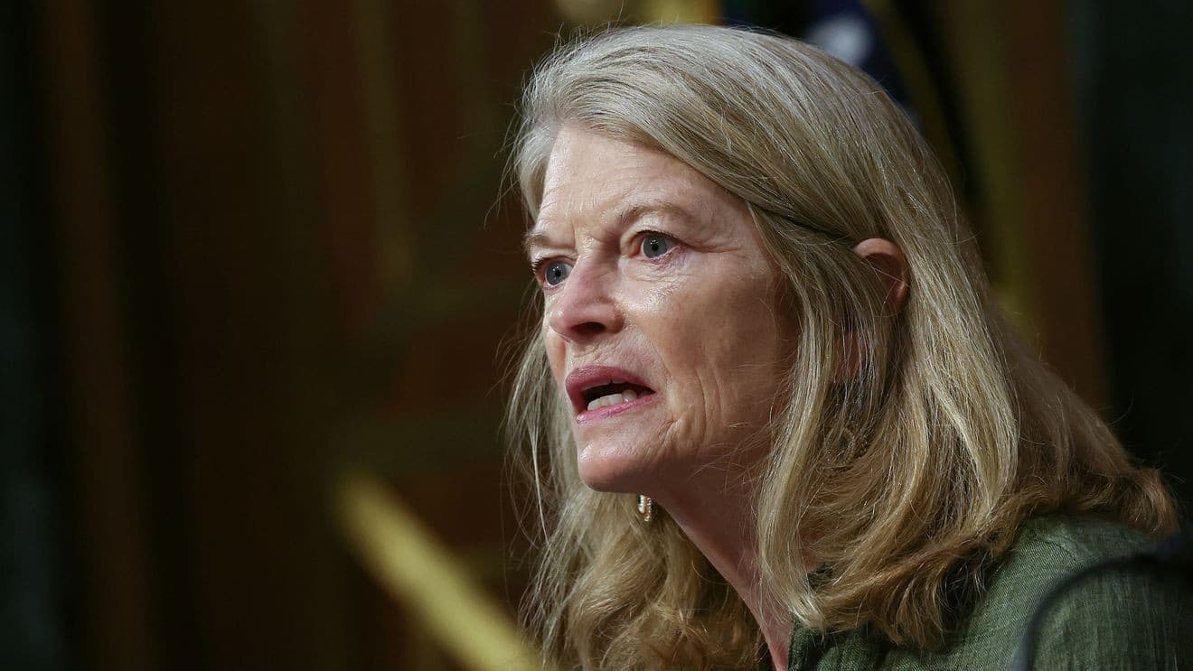 Republican Senator Murkowski calls DOJ's probe into Federal Reserve a coercion attempt