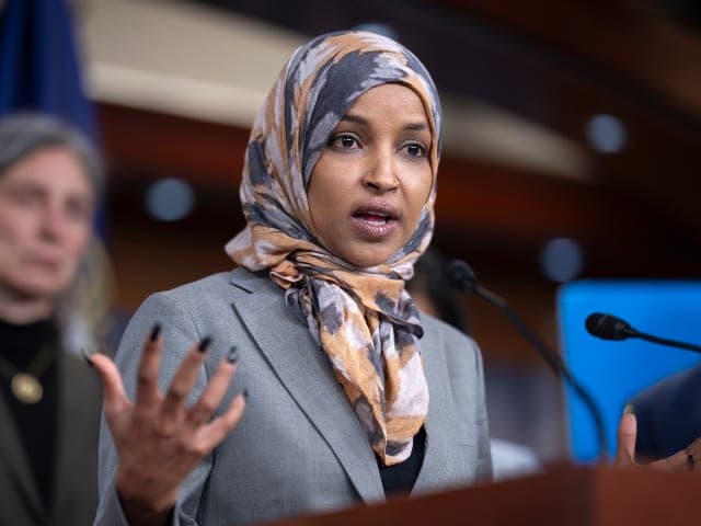 Trump Criticizes Rep. Ilhan Omar, Somalia: 'She Tells Us How to Run' U.S.
