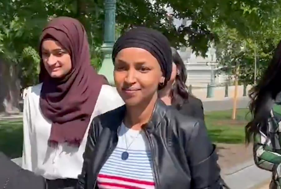 MUST-SEE: Ilhan Omar Panics, Seethes At Reporter’s Question About Her Financial Discrepancies