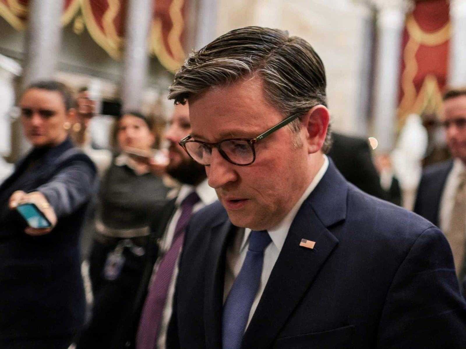 Trump insider blows up after Mike Johnson's 'unmitigated' midterms 'disaster'