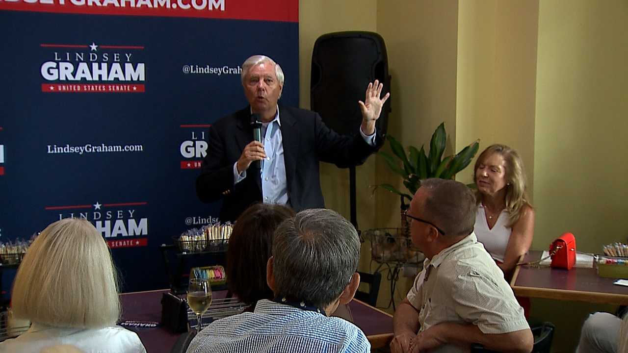 Beaufort: Sen. Lindsay Graham brings his campaign to Beaufort