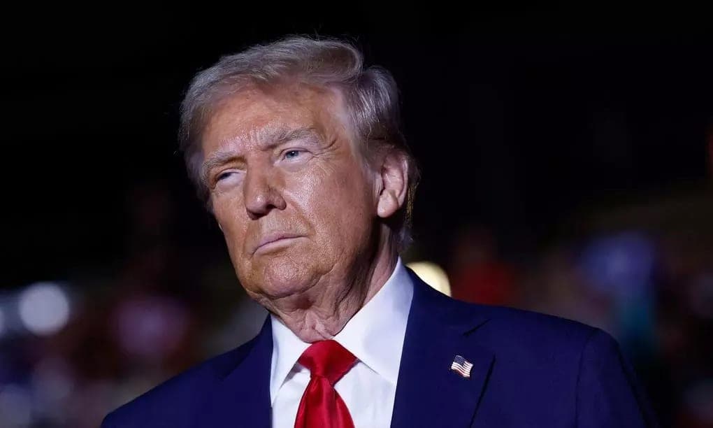 Live: Trump Vows to Destroy Iranian Warships That Get Near US Blockade