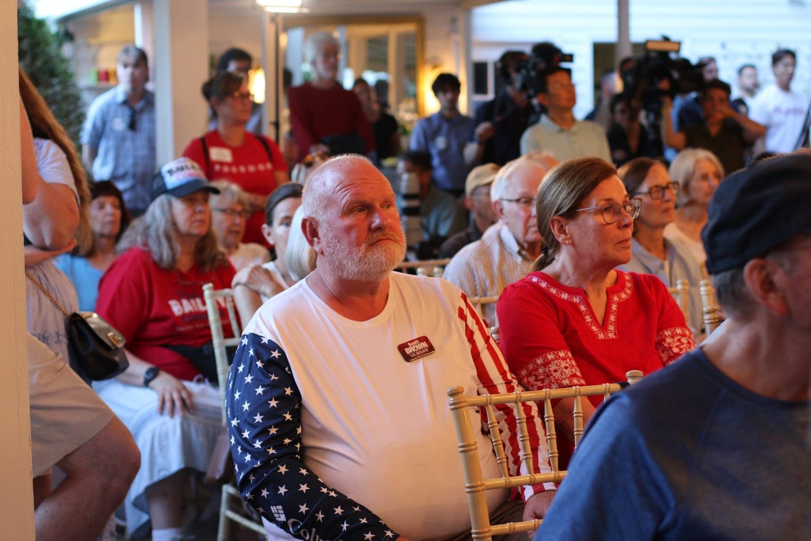 In first GOP debate, Scott Brown and John Sununu stress independence from Trump