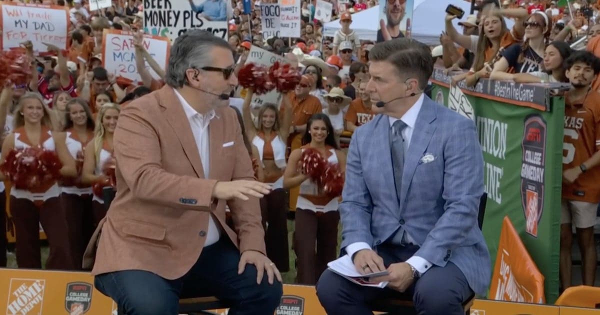 Ted Cruz Humiliated as Constituents Boo Him on National TV