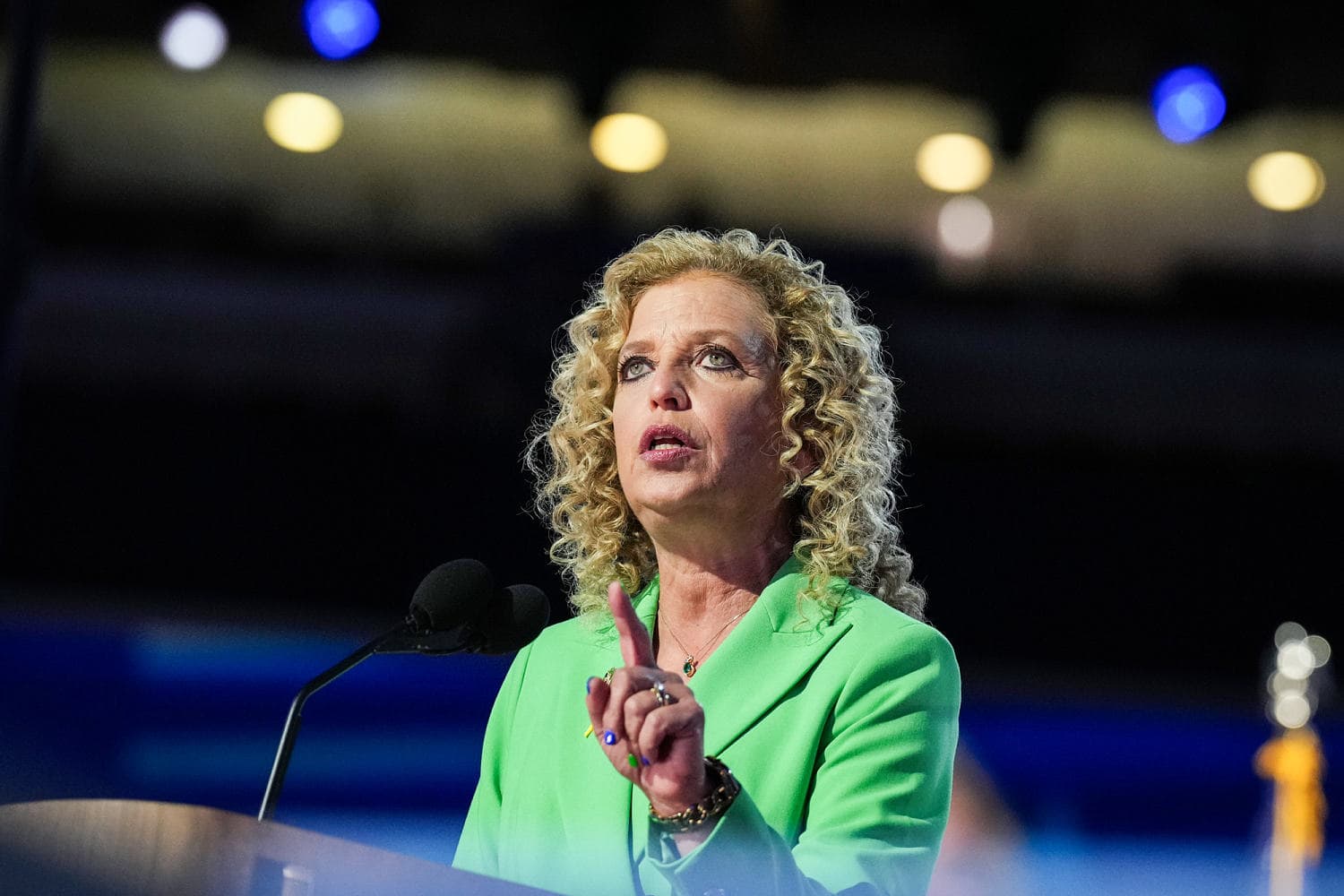 Two Trump-backed candidates lose, Debbie Wasserman Schultz wins in Tuesday's House primaries in Florida