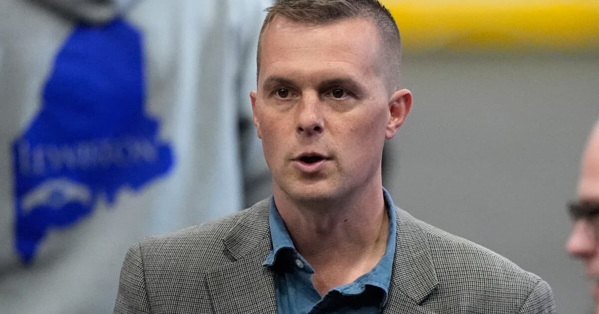 Rep. Golden casts pivotal vote against resolution limiting Trump's war powers in Iran - Maine Public