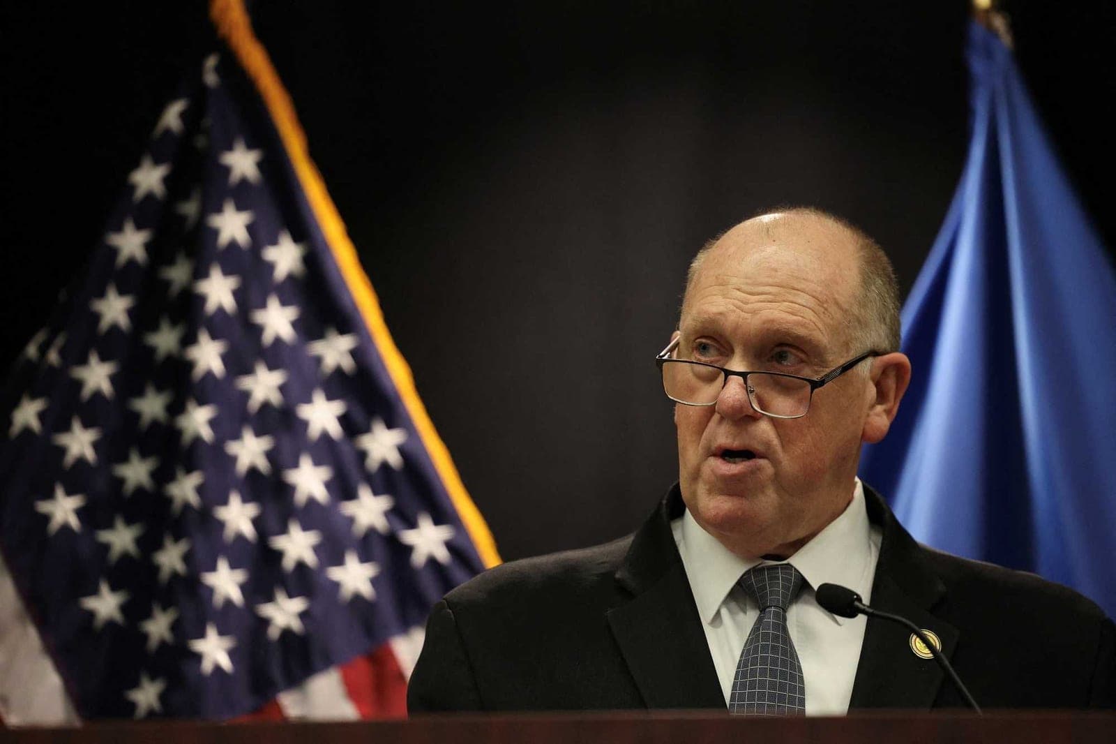 Disbelief as Trump's big DHS 'concession' is he may agree to follow the law