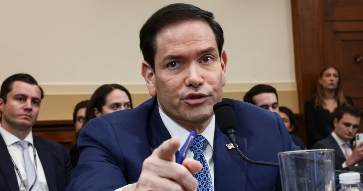 Little Marco Rubio Loses It Over Big Florsheim Shoes President Trump Gave Him