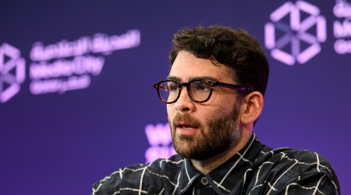Hasan Piker Claims Pro-Israel Jews Cause Antisemitism, Sparks Backlash Across Political Aisle