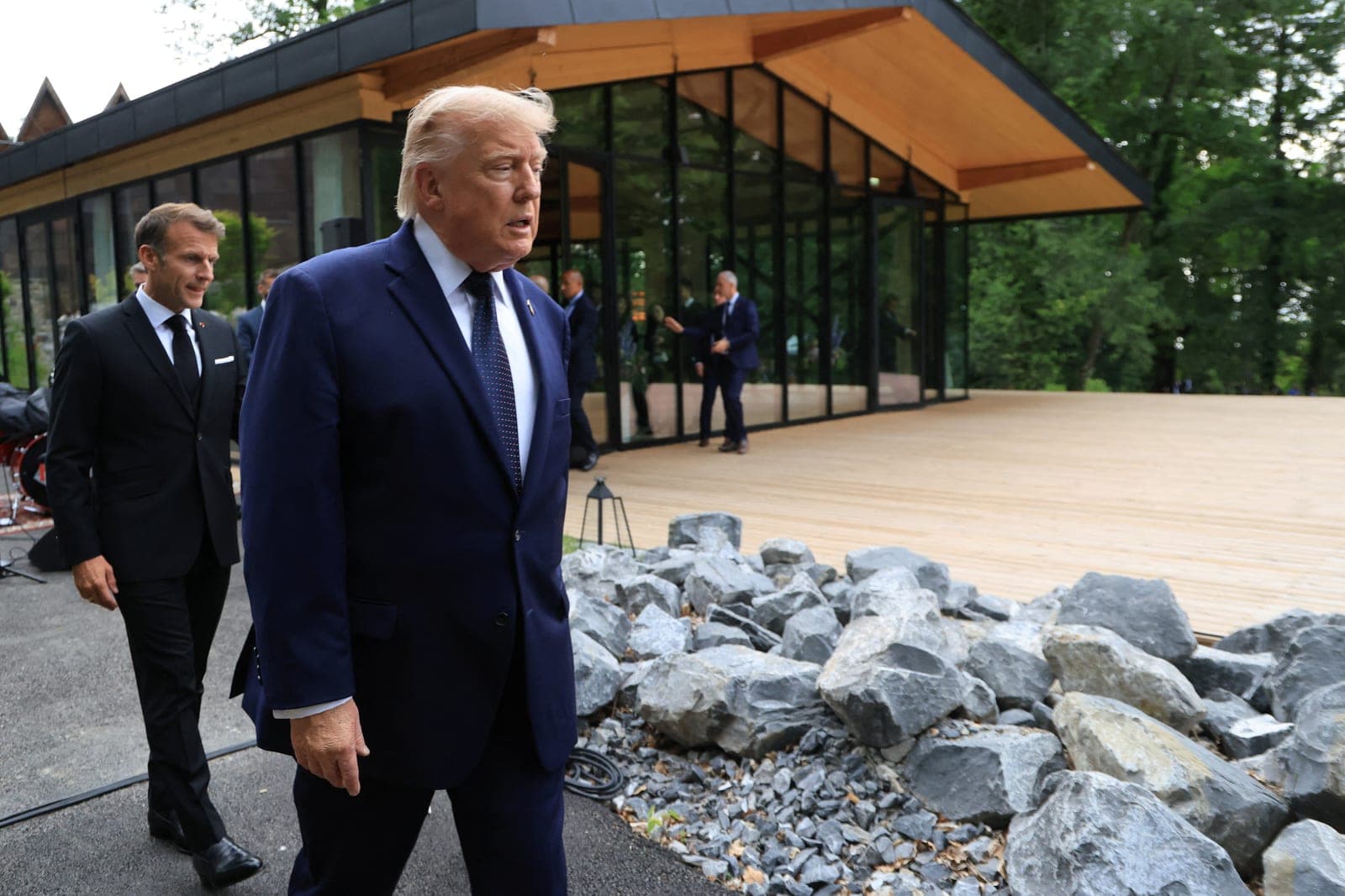 Trump's Iran hawk backers are not feeling good about ceasefire deal: 'It all seems bad'