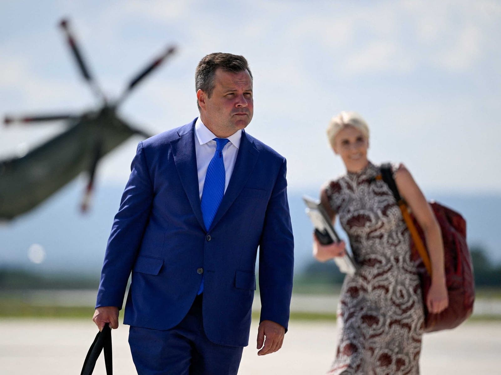 'Ossoff struck a nerve': White House rudely responds to rumors of Trump mistress