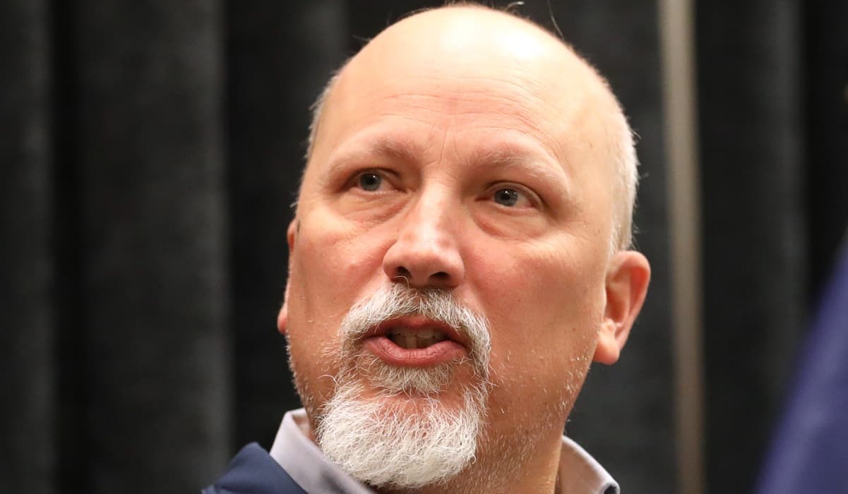 GOP Congressman Fumes Over Elizabeth Warren's Housing Bill Win, "Big Government Garbage"