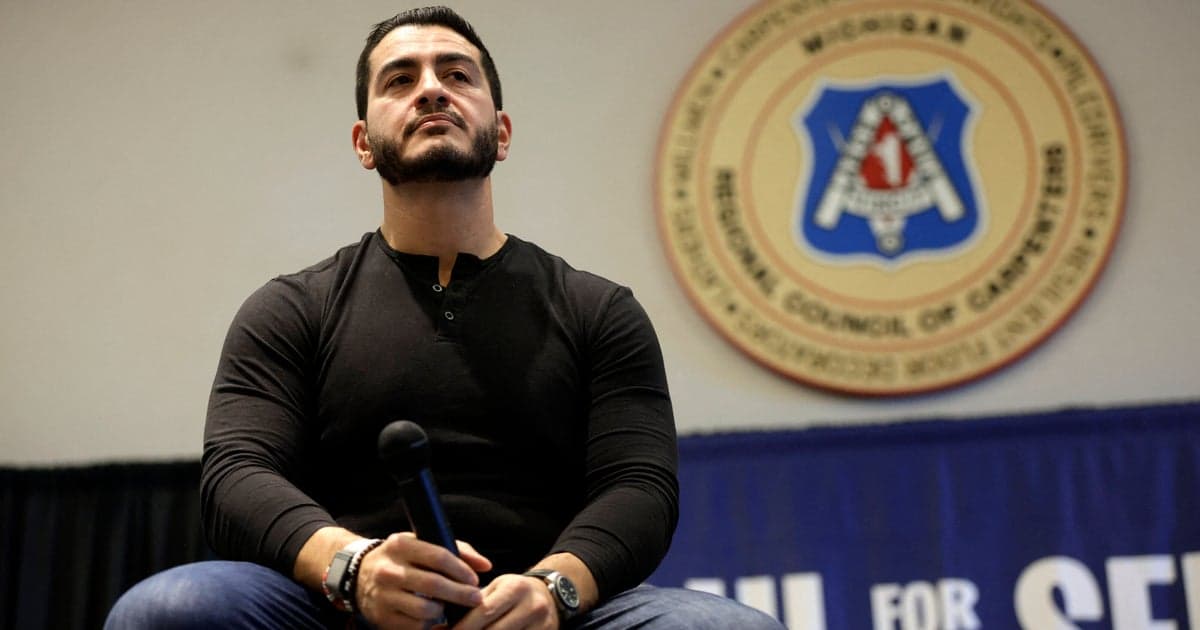 Right-Wingers Scramble To Extract A Win Out Of Heckler Booted From El-Sayed Campaign Event
