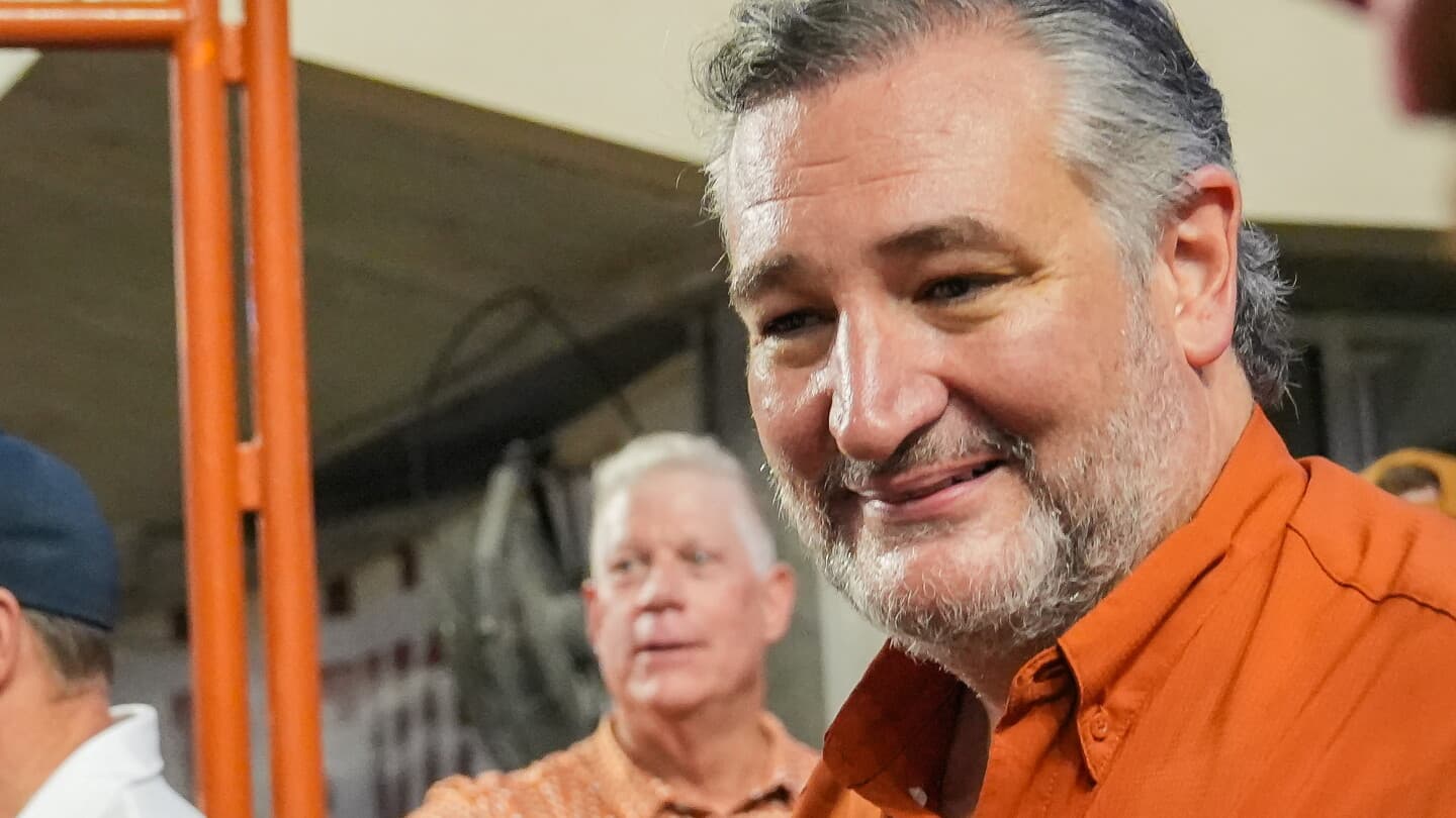 Ted Cruz claims the reaction to his appearance on College GameDay was "overwhelmingly positive"