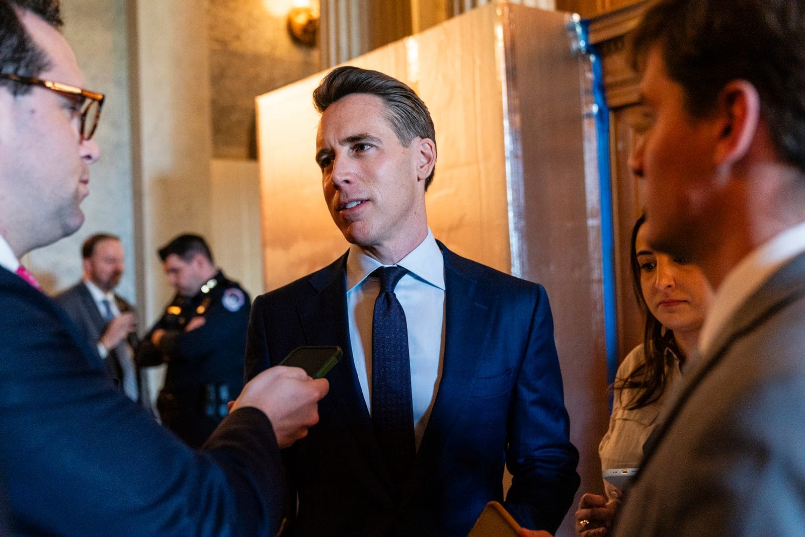 Josh Hawley votes against Trump on Venezuela war powers resolution