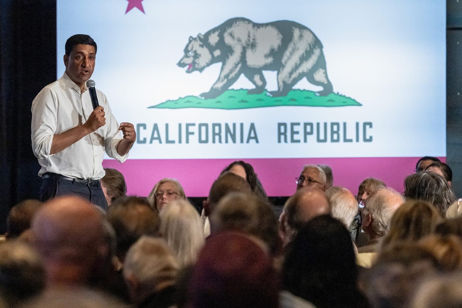 Rep. Ro Khanna unveils universal childcare proposal with eye on 2028
