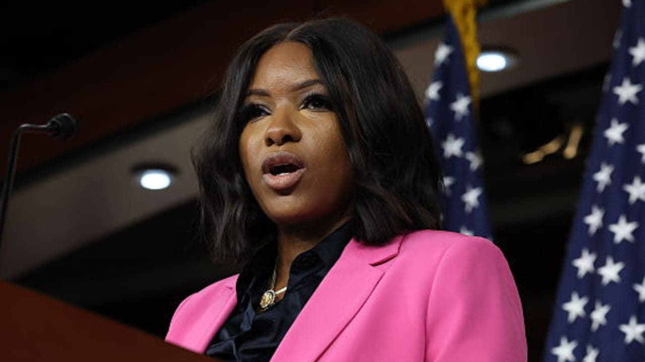 New poll shows Jasmine Crockett behind in Texas Senate election, but Black voters overwhelmingly back her