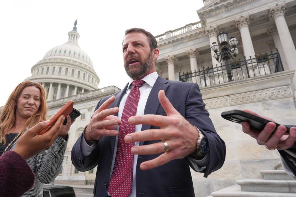 Leaders react to Markwayne Mullin's confirmation as DHS secretary