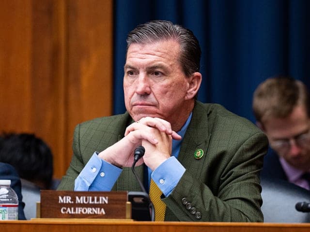 Democrat Rep. Kevin Mullin Pushes Bill to Redefine BB Guns as Firearms