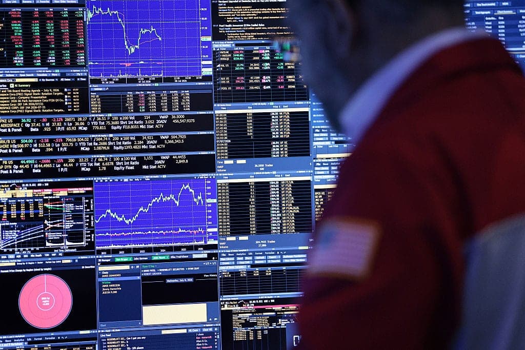 How curbing Congress' stock-trading took a partisan turn