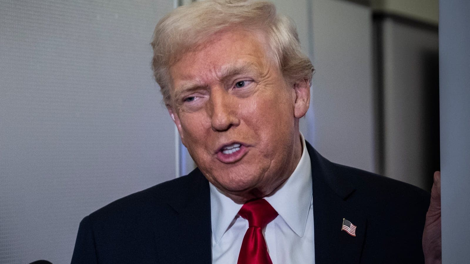 Trump Panic as Poll Shows Brutal GOP Vote in Deep Red State