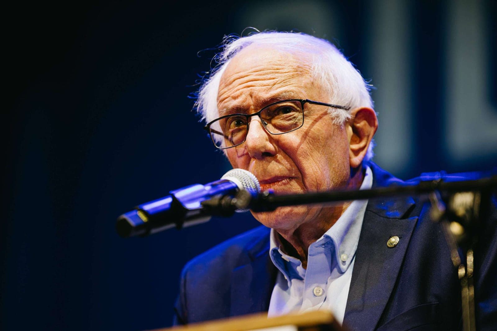 Bernie Sanders warns of AI 'tsunami' while pushing data center moratorium