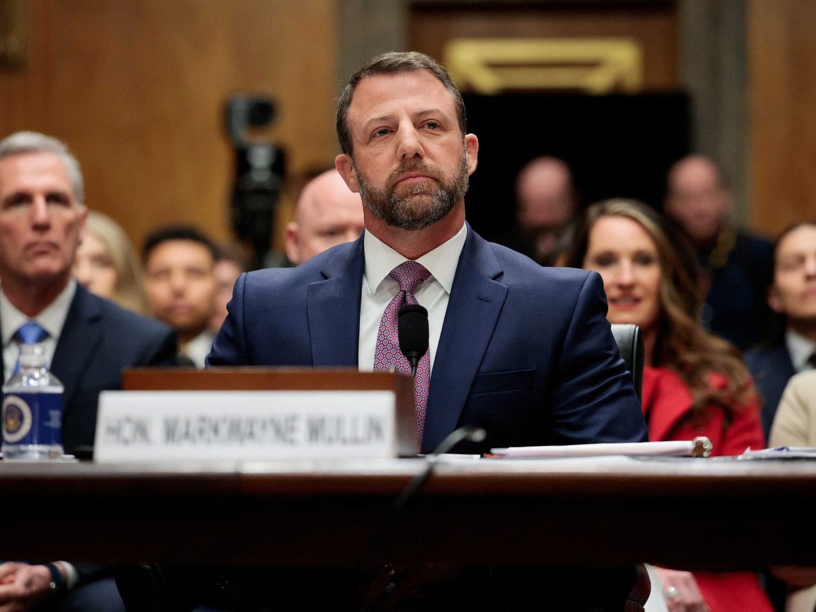 Markwayne Mullin walks back 'deranged' attack on Alex Pretti: 'I shouldn't have said that'
