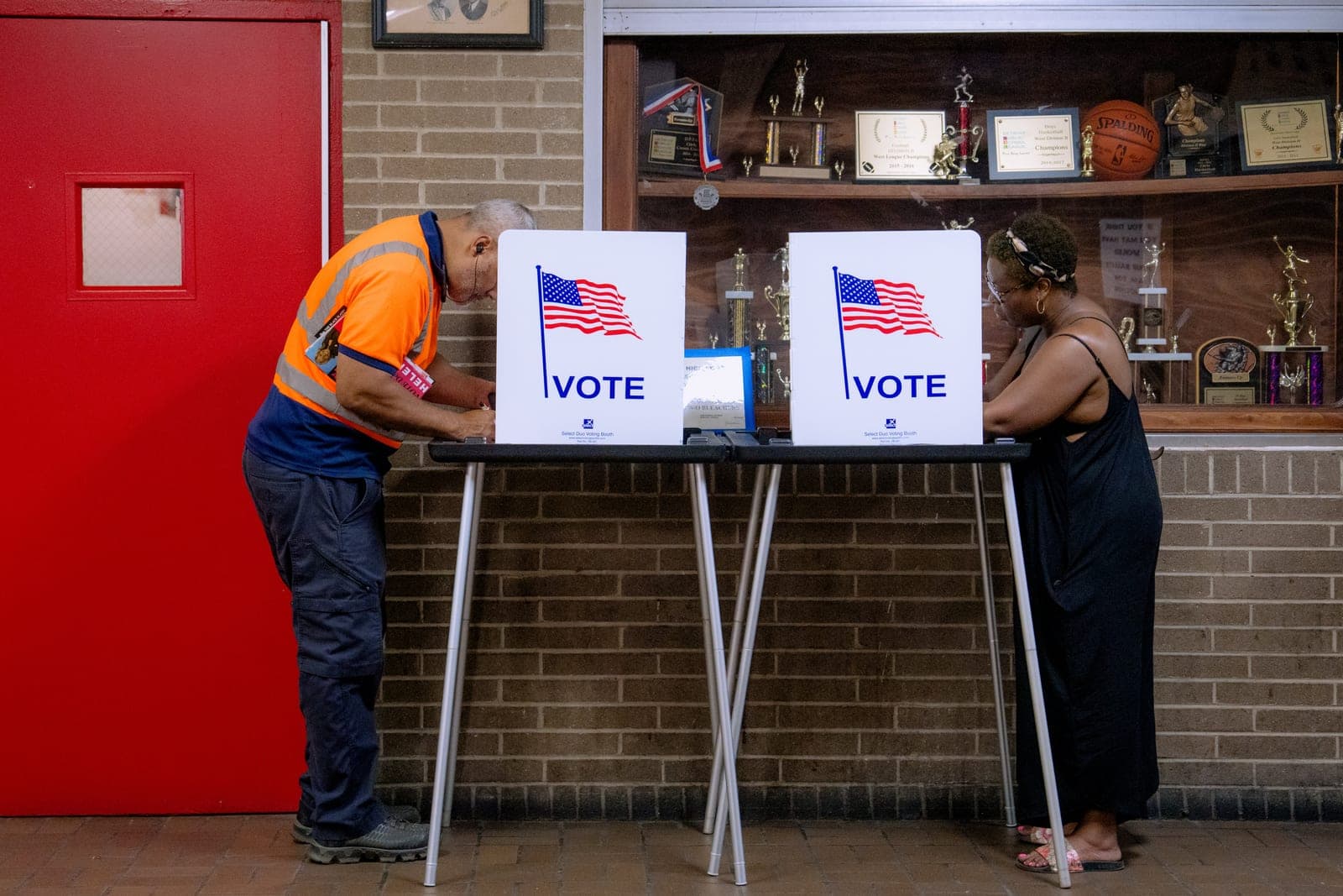 Michigan's Senate Democratic primary is latest test of the progressive movement's power