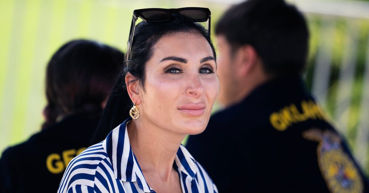 Trump Confidante Laura Loomer Makes Eyebrow-Raising Claim About Mitch McConnell Drama