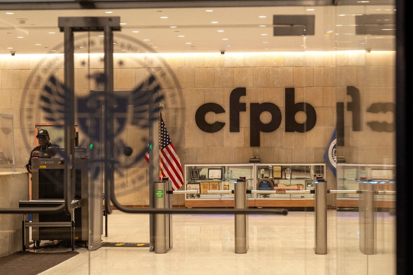 Elizabeth Warren says Trump changes to consumer bureau cost Americans $19 billion