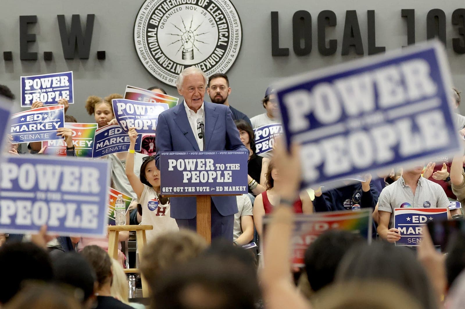 US Sen. Ed Markey wins Massachusetts Democratic primary