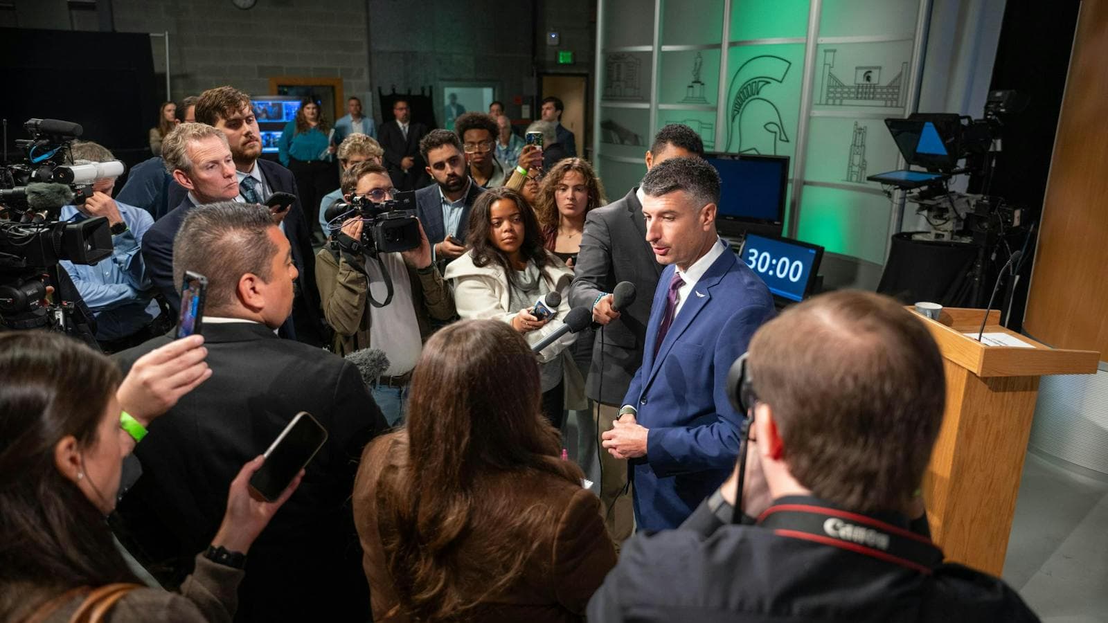 Lawrence, Barrett clash on immigration enforcement, data centers in first debate