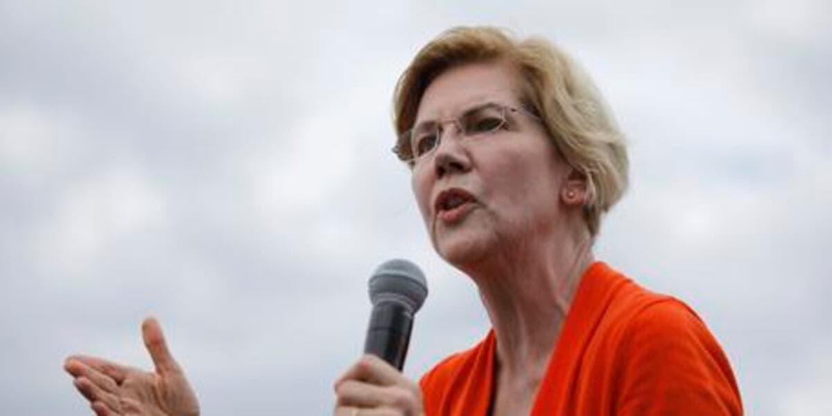 Sen. Elizabeth Warren rallies for Graham Platner in Portland