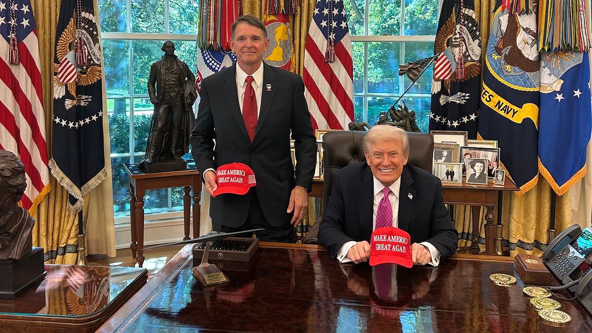Trump flies to Kentucky to back candidate who 'fled GOP in disgust' days after 2016 win