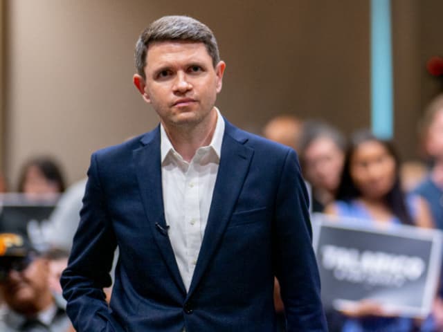 James Talarico Nods as Voter Calls Karmelo Anthony Case a 'Tragedy'