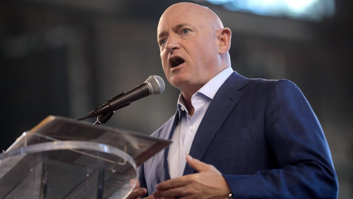 Pentagon is adamant to censure Mark Kelly, but Federal appeals court has just thrown a wrench in the plan