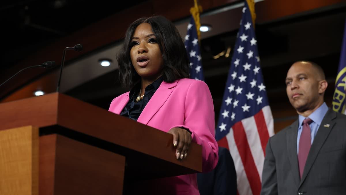 Democrat uses photo of wrong Black woman to tout endorsement from Jasmine Crockett in awkward campaign fail