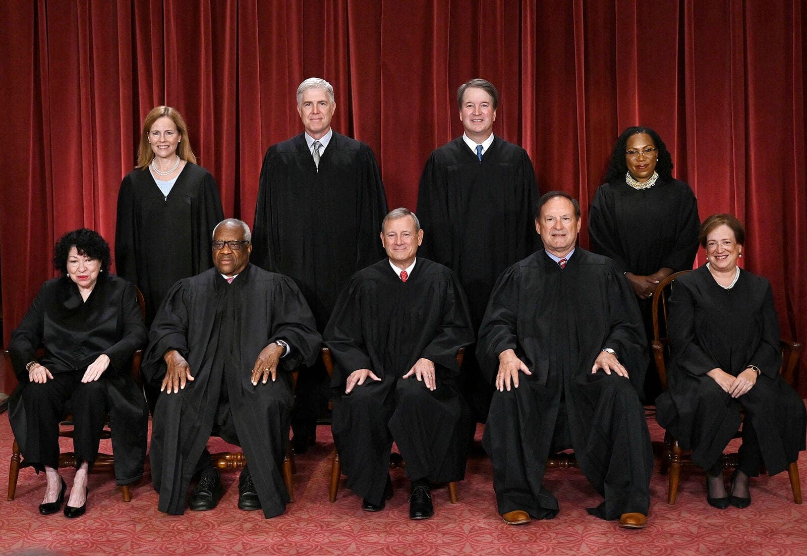 Democrats vow to block next Trump Supreme Court pick amid Alito speculation