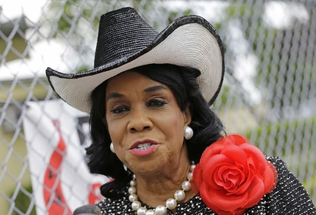 Rep. Frederica Wilson Honors Nolan Wells' Parents and 'Other Parents of Murdered Young Boys'
