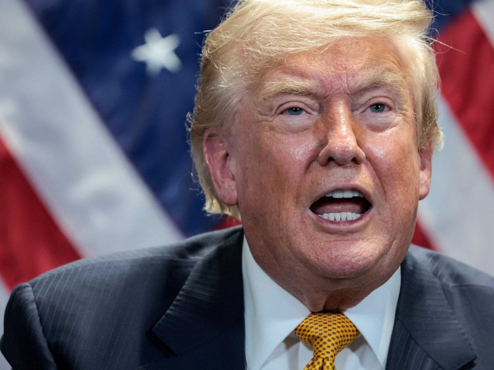Panicking Trump issues dark warning to GOP: 'Stupidity brings losing and death!'