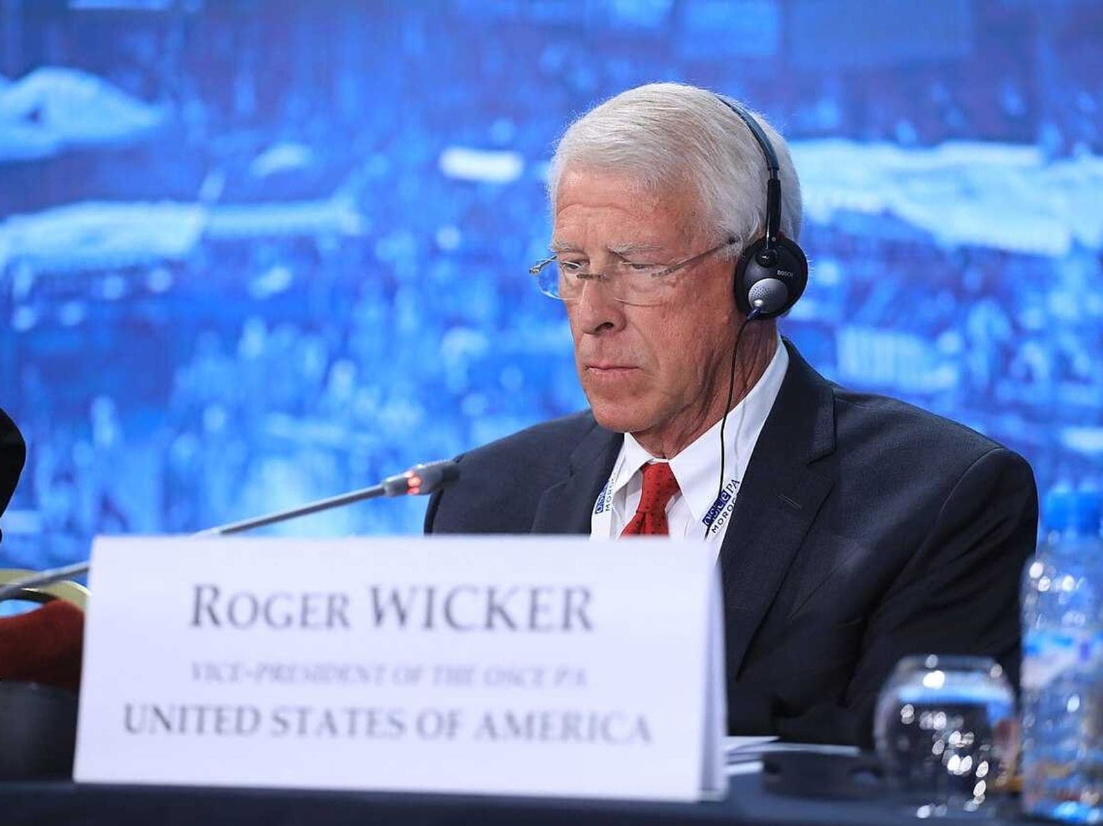 'Stop embarrassing yourself': Bitter clash explodes between longtime GOP allies