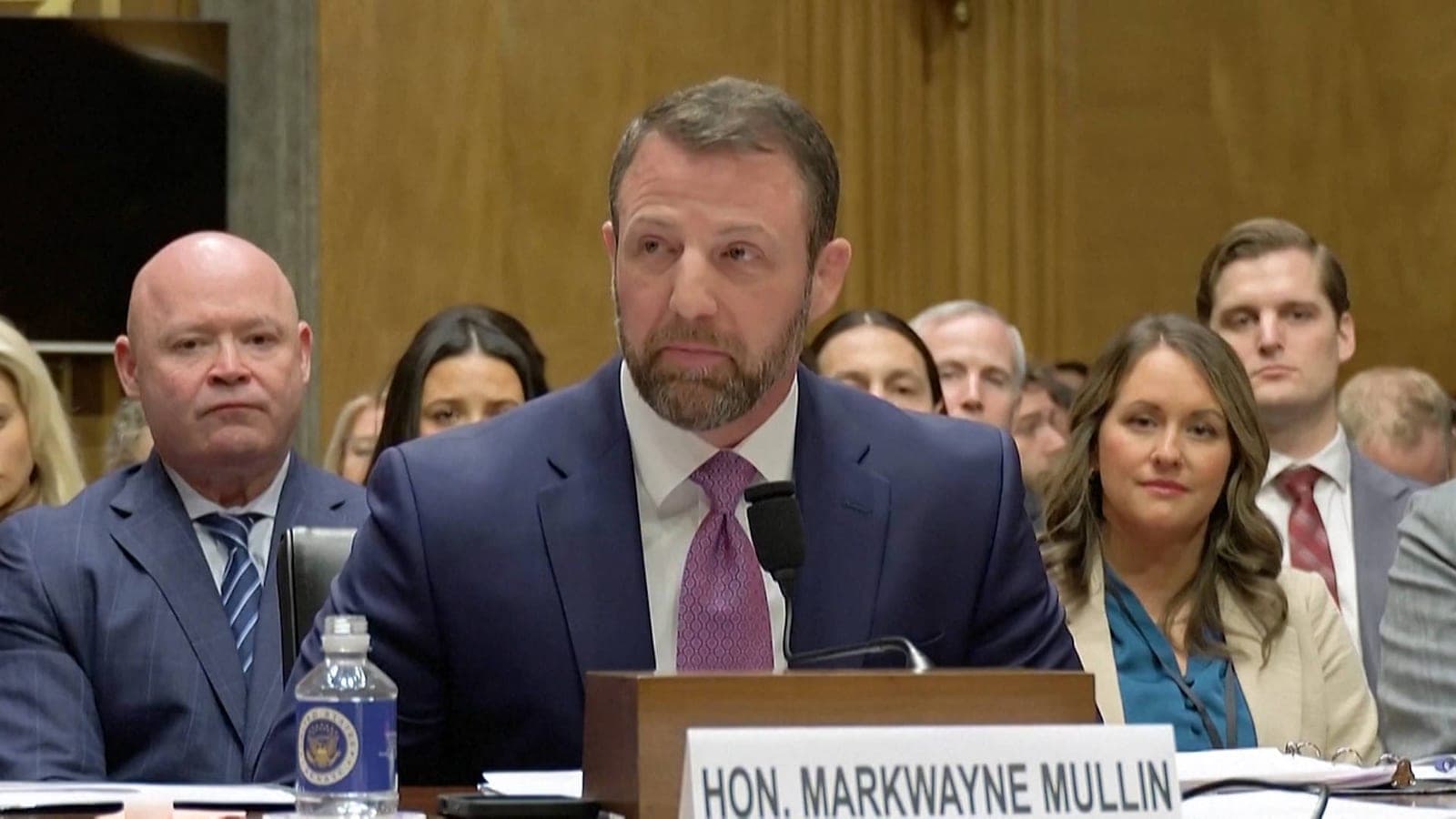 Senate Confirms Markwayne Mullin as Homeland Security Secretary, Replacing Kristi Noem