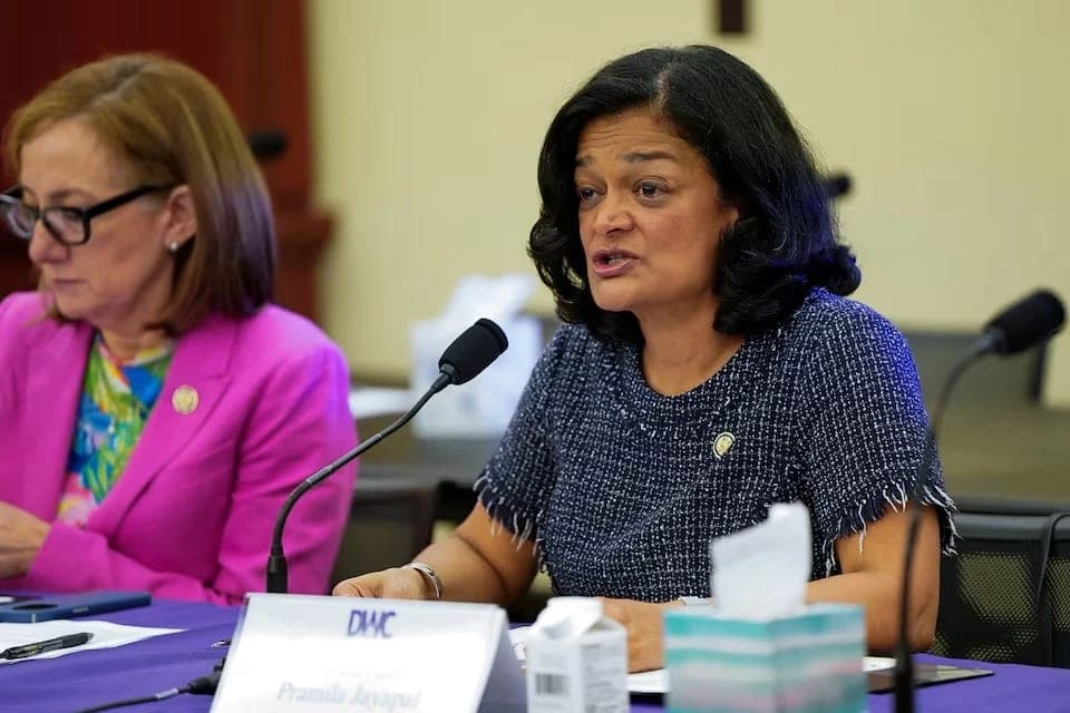 US House votes to halt Iran war, in another symbolic rebuke of Trump